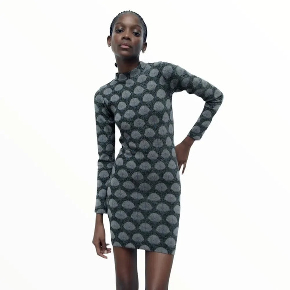 ZARA | Gray | SEAMLESS JACQUARD DRESS - Picture 5 of 11